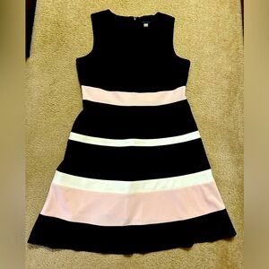 Women’s Tommy Hilfiger Dress, size 14